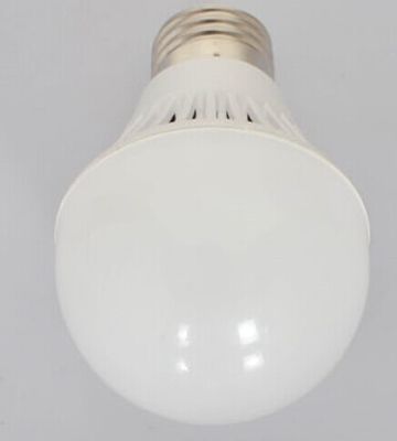 продолжительность жизни шариков глобуса СИД 15W E27 1450LM Epistar длинняя