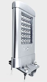 IP65 30W интегрировало холодные белые напольные уличные светы СИД, солнечный приведенный в действие уличный свет СИД