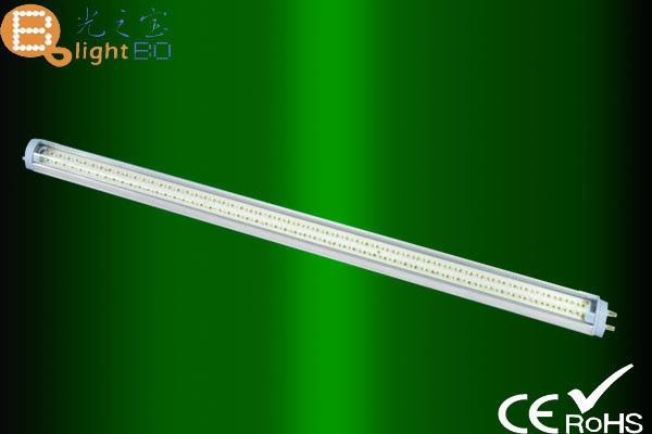 8 высокая эффективность света пробки СИД ноги дневная T5 220 вольтов для дома